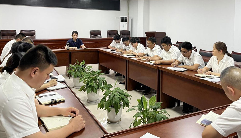 城建投公司召開全體員工大會暨安全生產(chǎn)、保密工作會議?